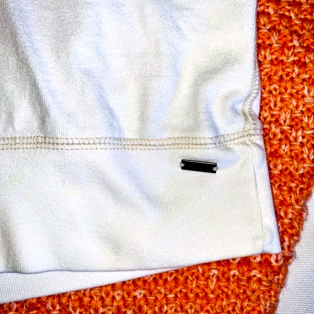Vintage Hollister Crop Hoodie Sweater - Picture 5 of 8